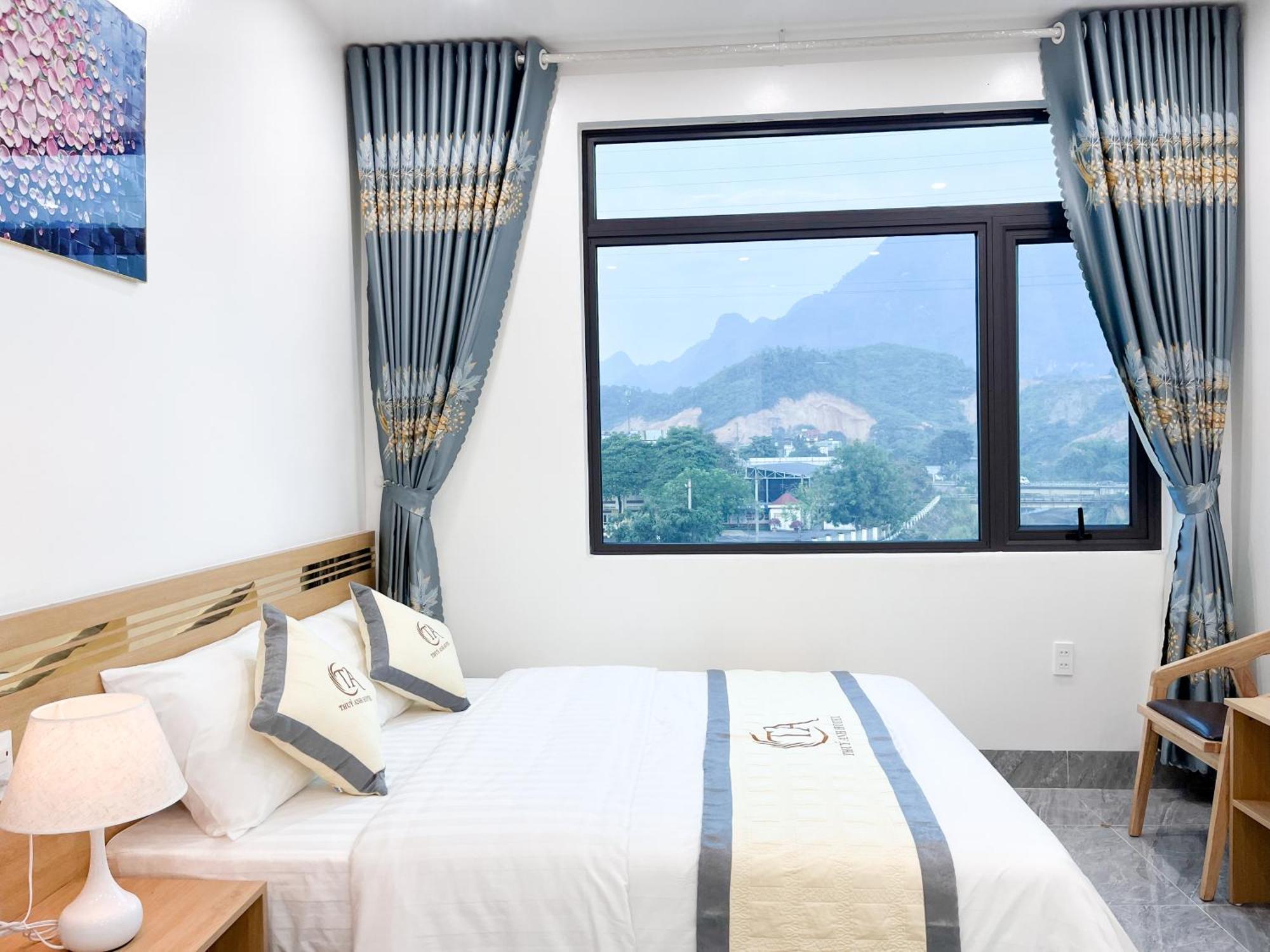 Thuy Anh Hotel Ha Giang Exterior foto