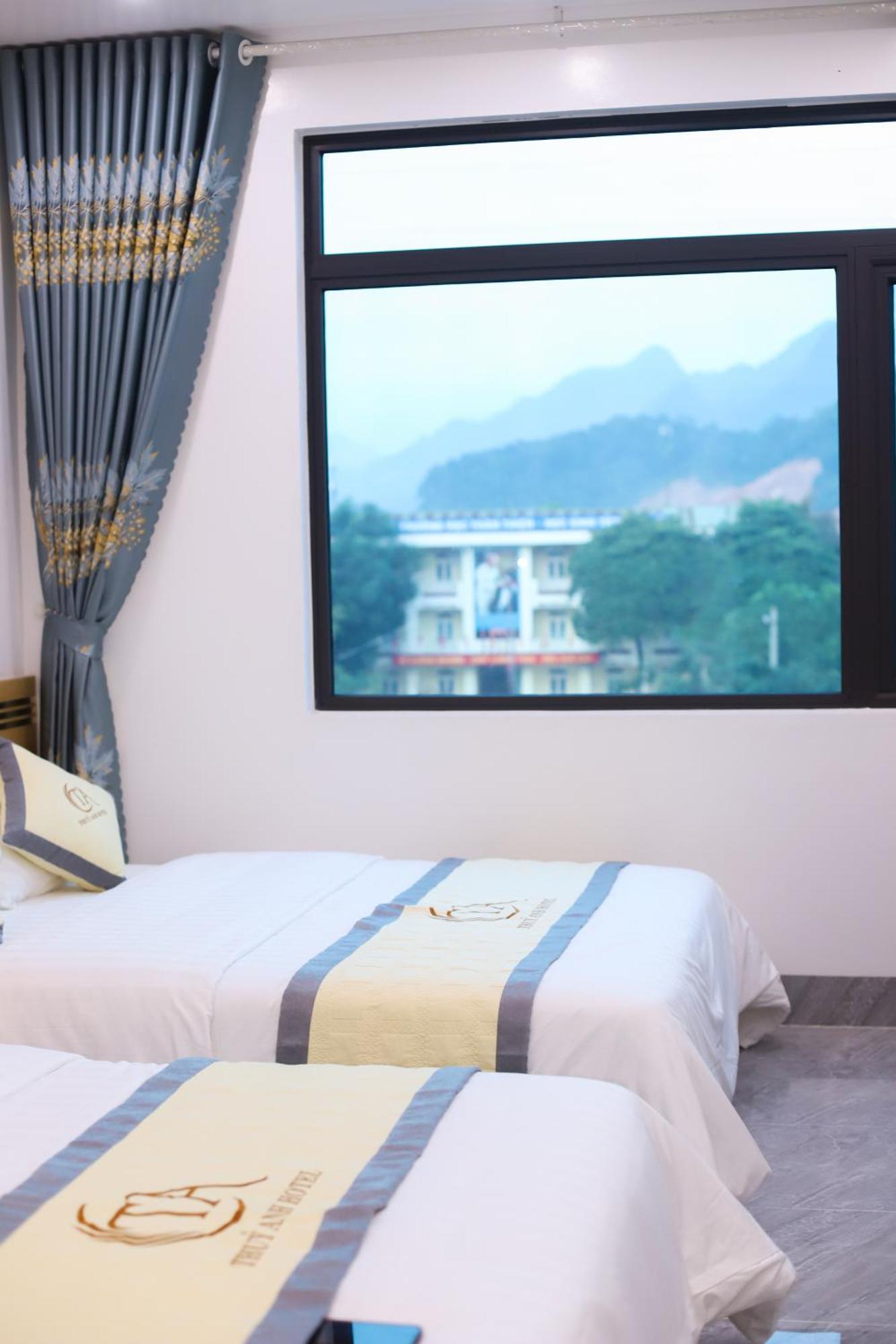 Thuy Anh Hotel Ha Giang Exterior foto